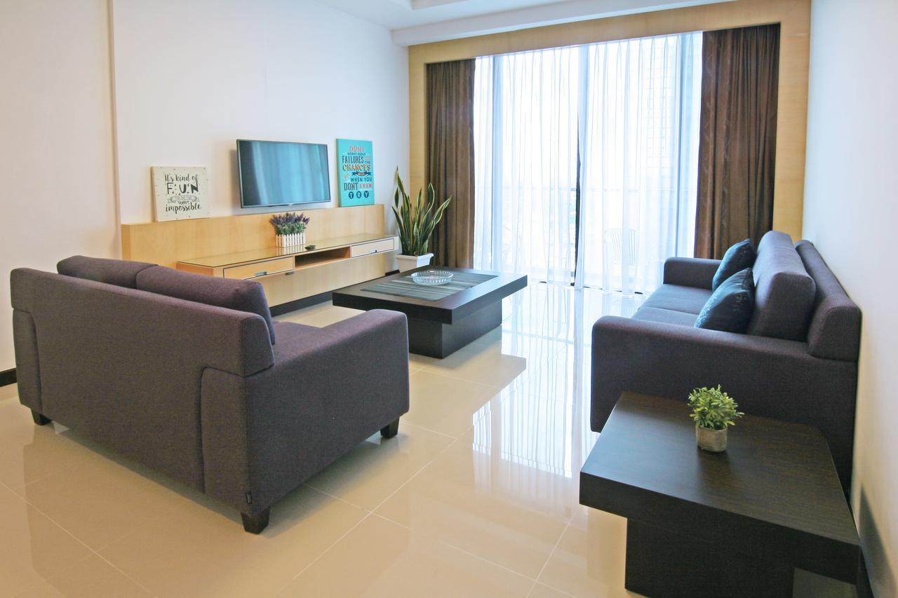 Bernard Holiday Home 2 @ Boulevard Imperial Suite Kuching Bagian luar foto